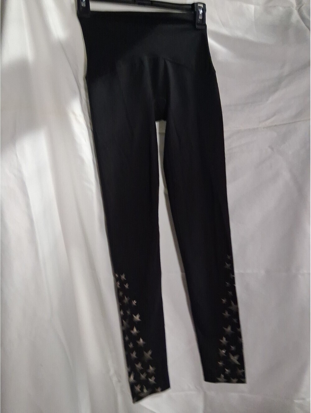 Spanx Booty Boost Black Silver Metallic Stars High Waisted Leggings Small S/P N2